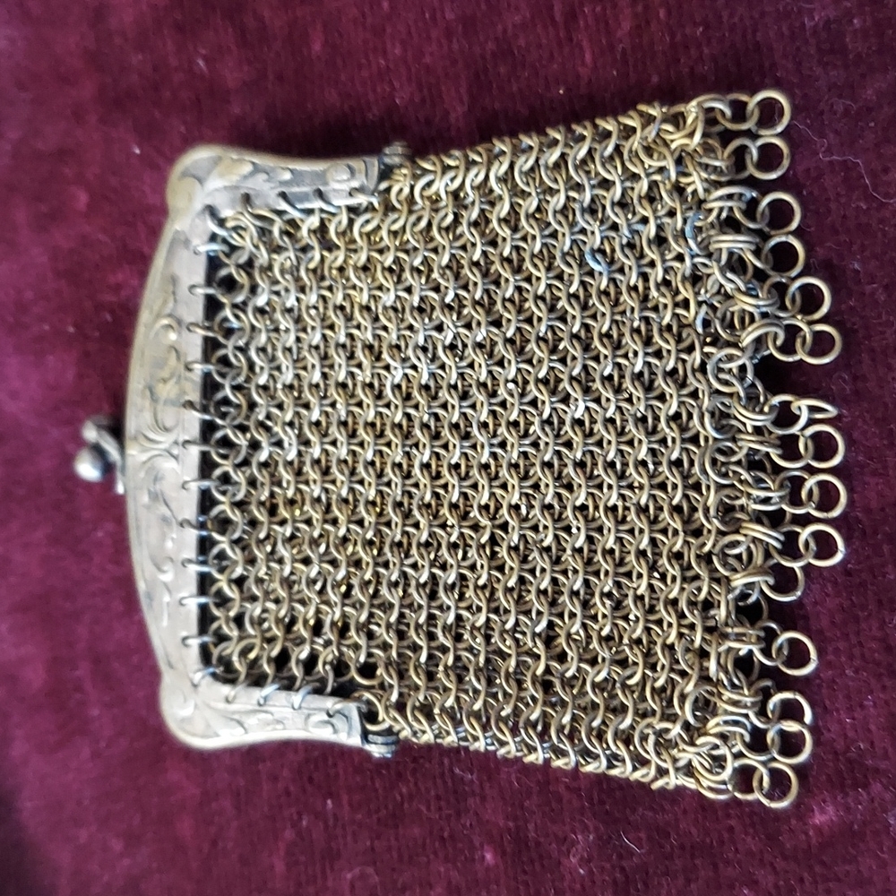 Antique Chain Coin Bag